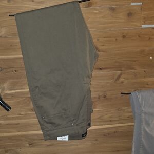 Lucky Brand Men's Olive-Tan Chinos